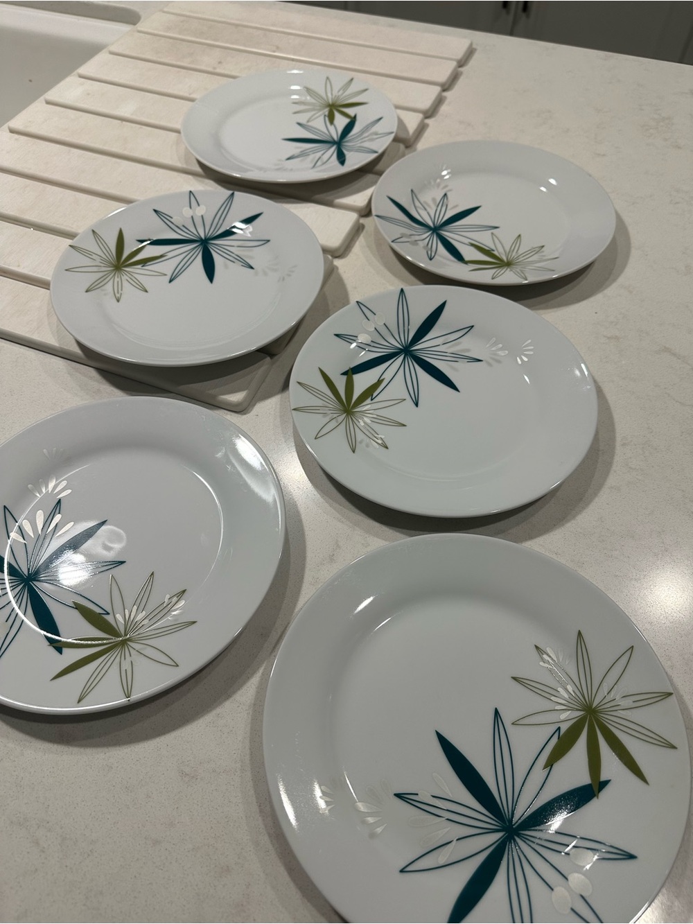 Pier 1 Dessert or Salad Plates White Teal Olive Mid-Century Modern Design (6) - Picture 7 of 9